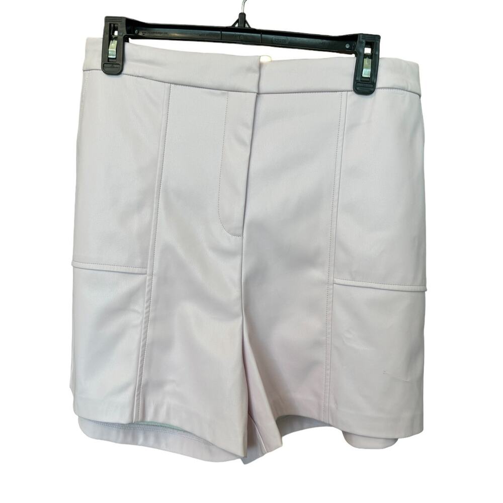 New ~ HALOGEN ~ Pale Pink Faux Leather Shorts Size L SO CUTE - Picture 4 of 9